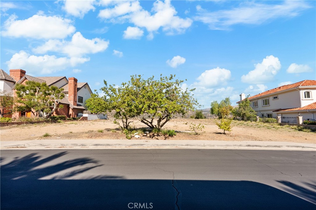 22451 S Summit Ridge Circle