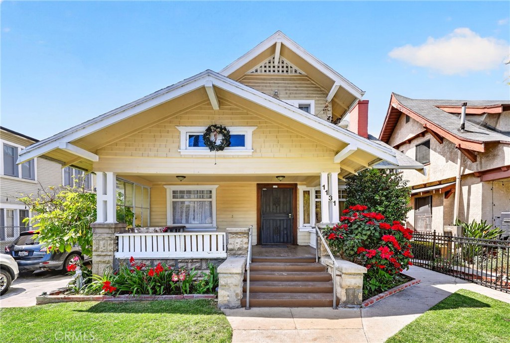 1131 Echo Park Ave
