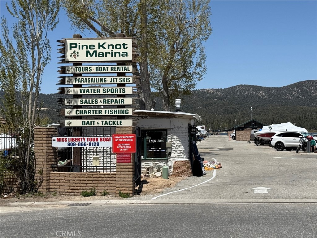 400 Pine Knot Blvd. E-27