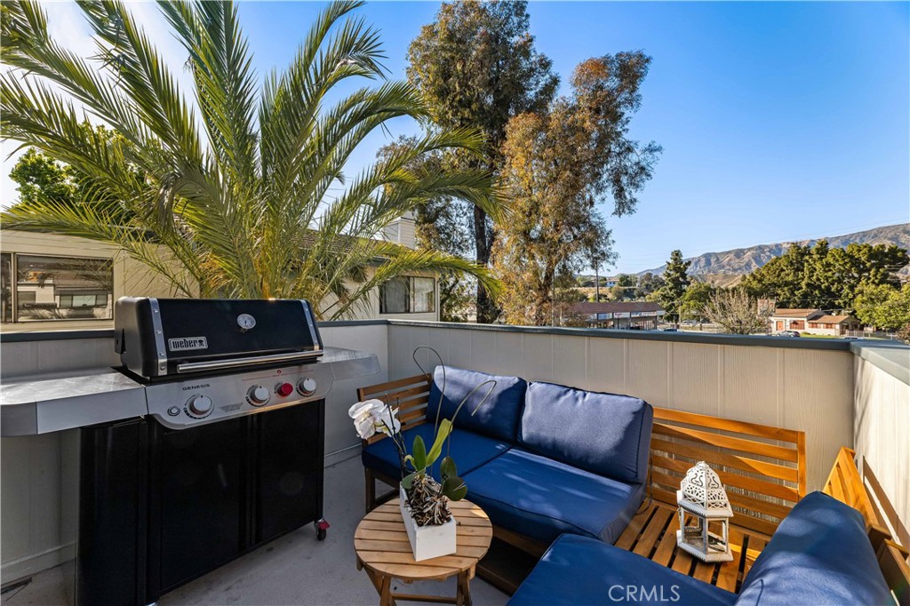 10550 Sunland 7