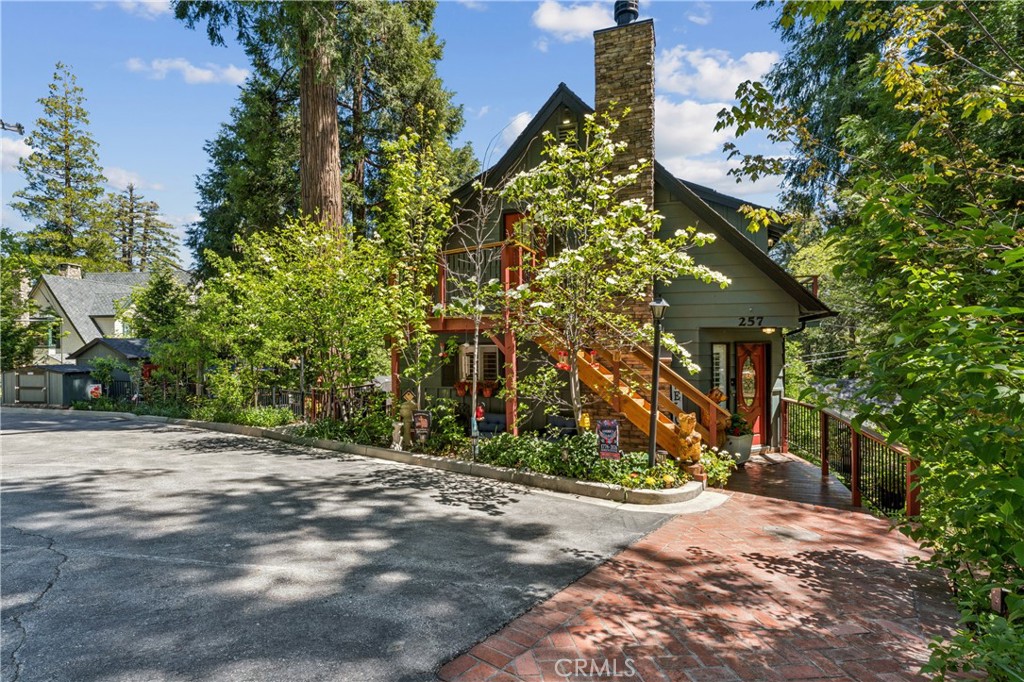 257 Corona Circle