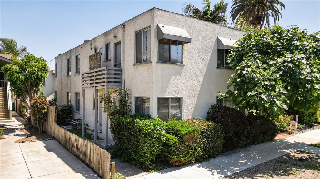 810 Belmont Avenue