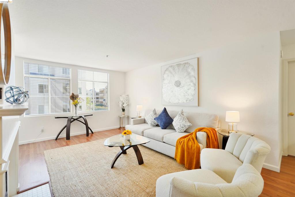 535 Pierce St 3301