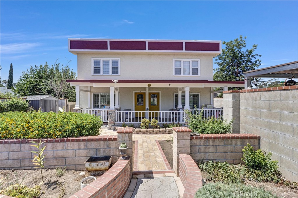 1325 Glen