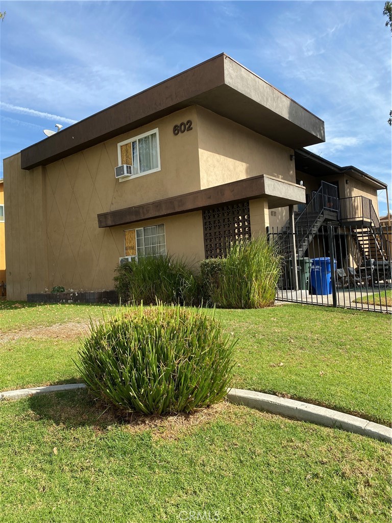 602 Karesh Avenue