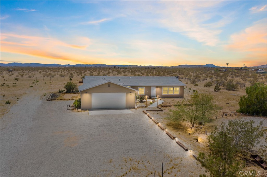 61375 Leslie Lane