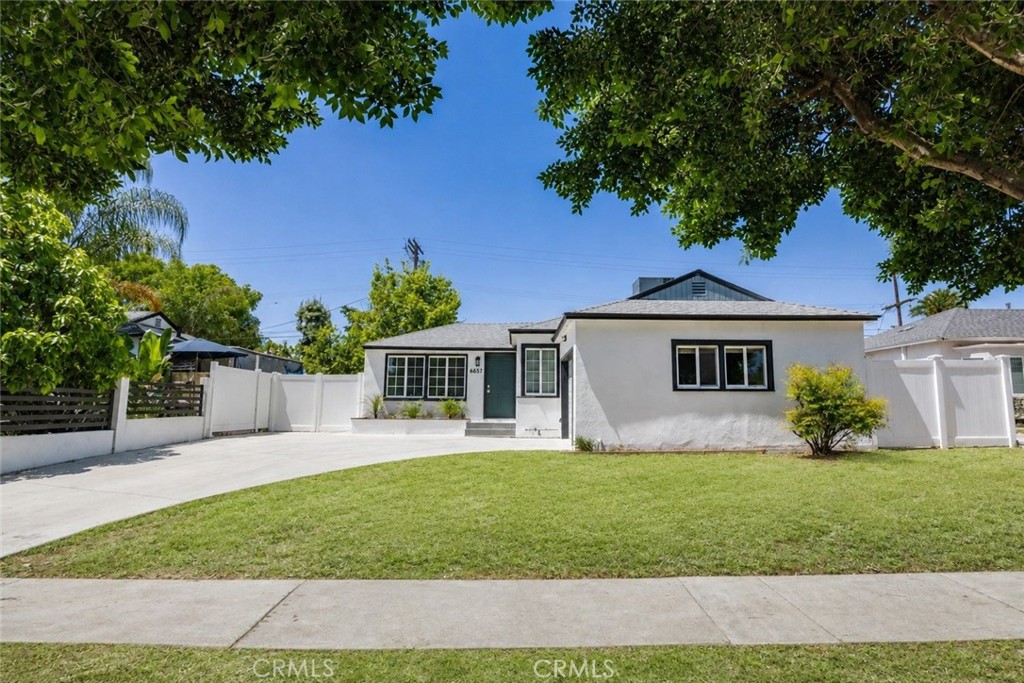 6657 Sylvia Avenue