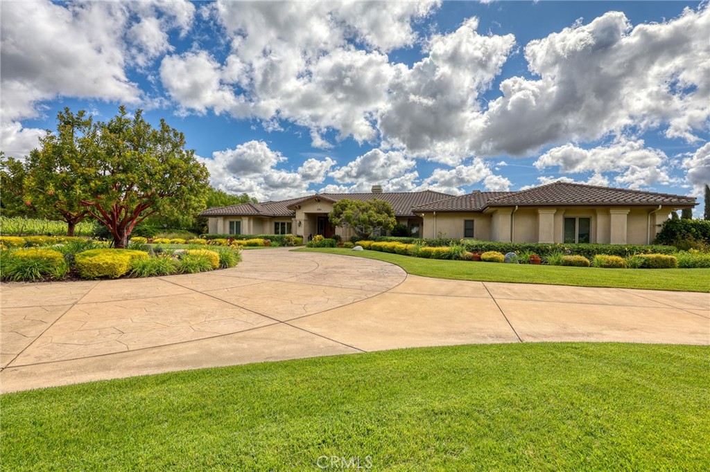 250 Foxen Bluff Lane