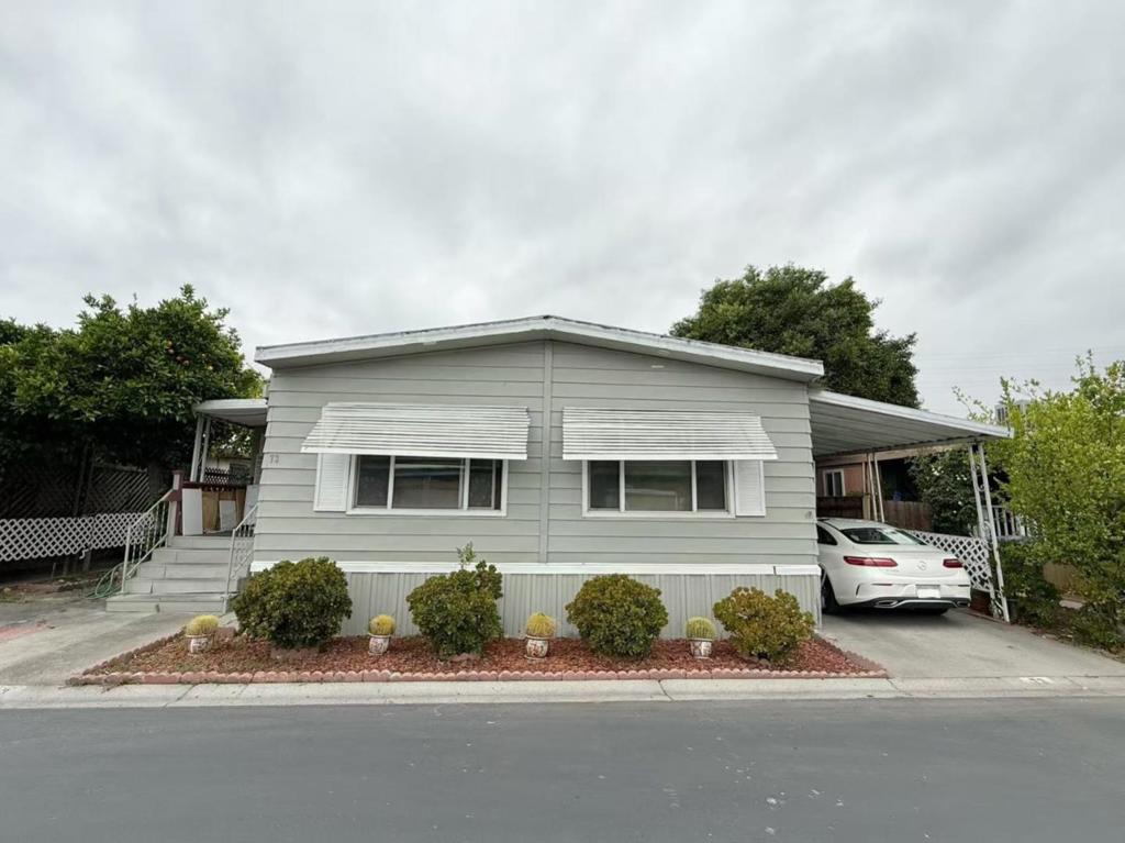 2151 Oakland Road 73