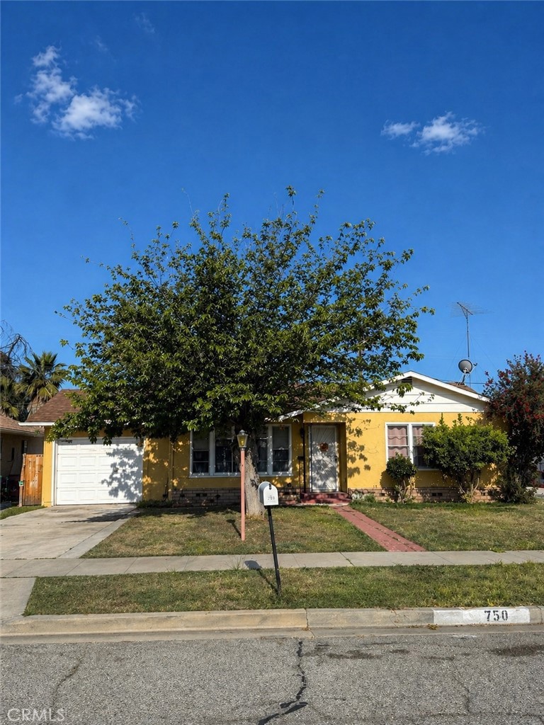 434 S Harvard Street