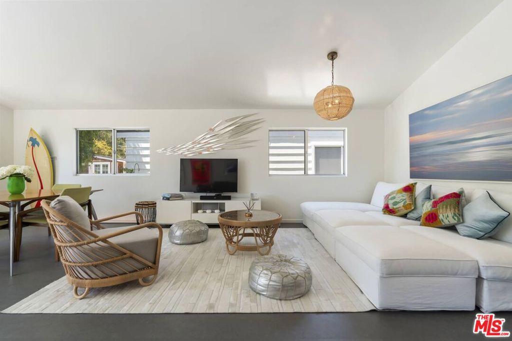 29 Paradise Cove Road