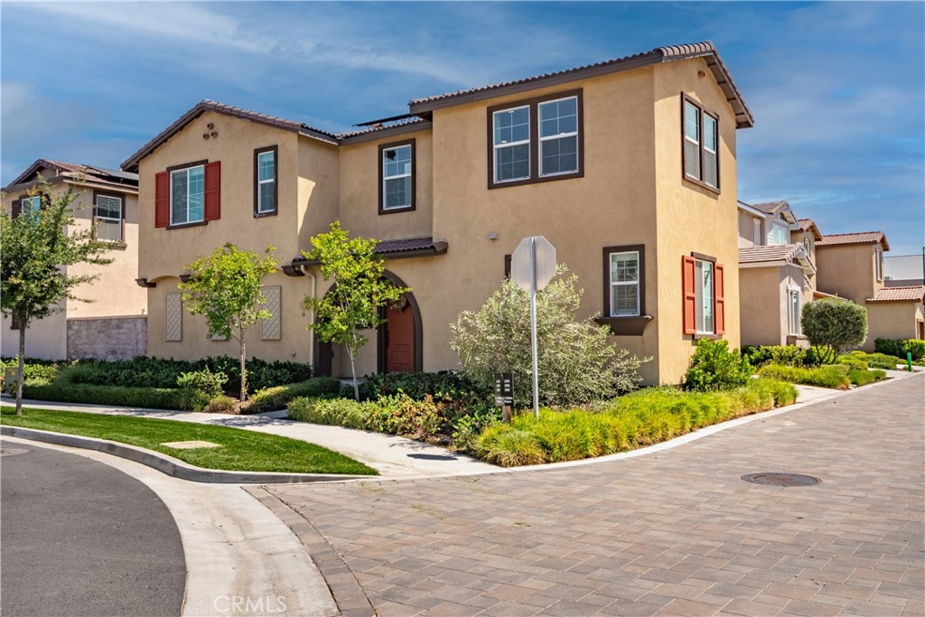2983 E Halton Paseo