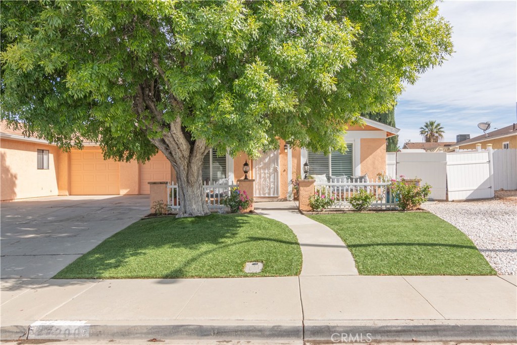 27200 Coronado