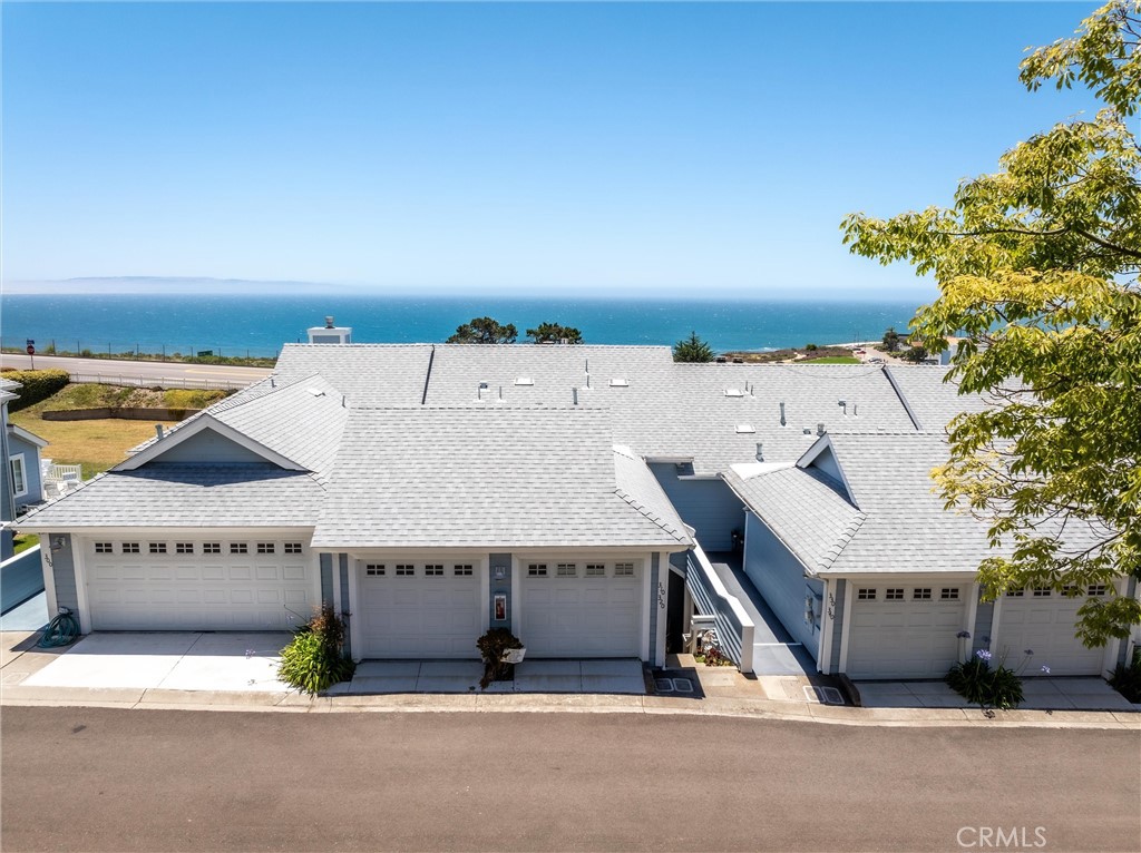 320 Foothill Road 7