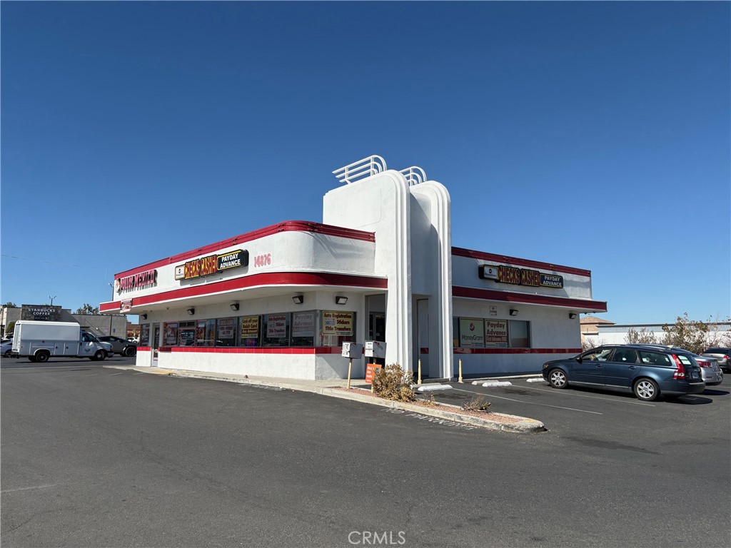 14876 Bear Valley