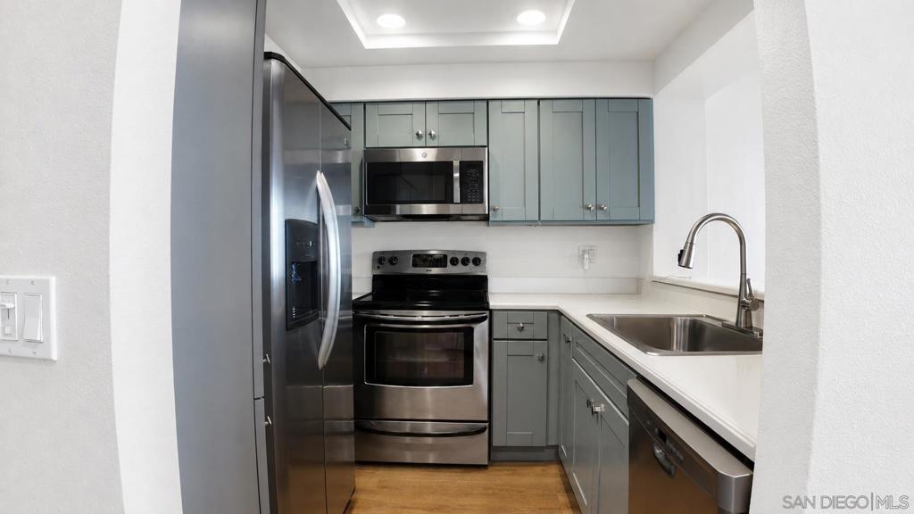 655 Columbia St 313