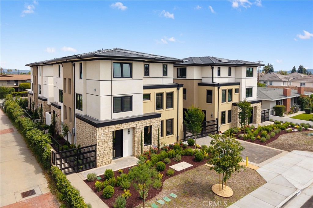 832 Sunset Boulevard A
