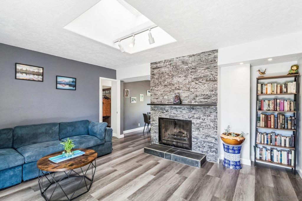 2157 Arnold Way 624