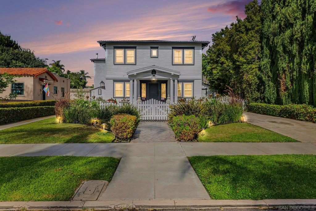 4682 Vista Street