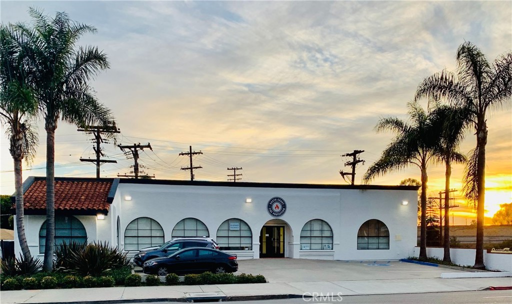 1908 S El Camino Real H