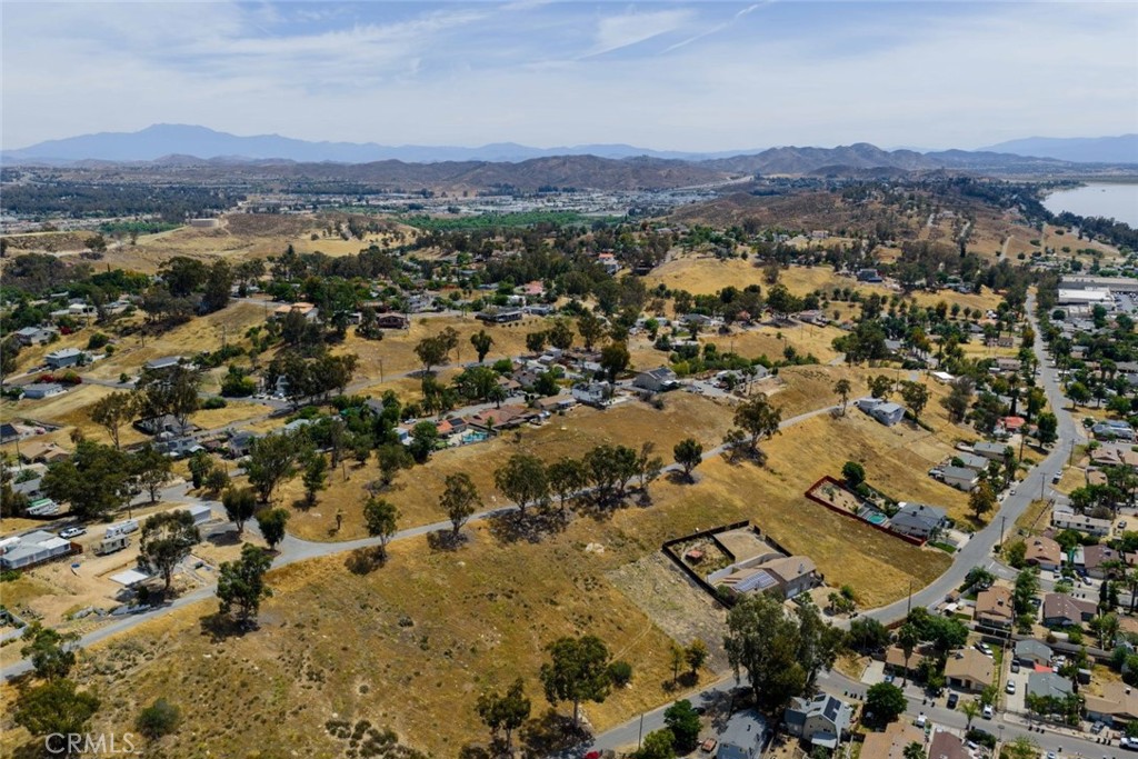 0 Lake Elsinore