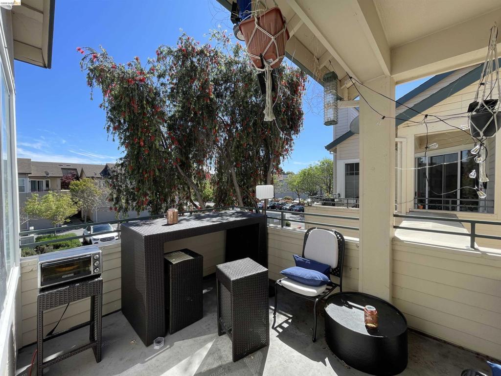 2507 Baywood Way