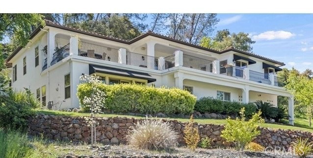 3217 Shallow Springs