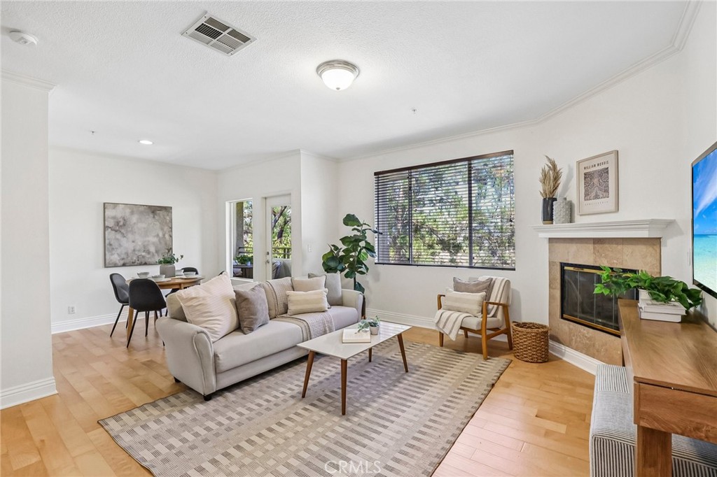 22681 Oakgrove Unit 233