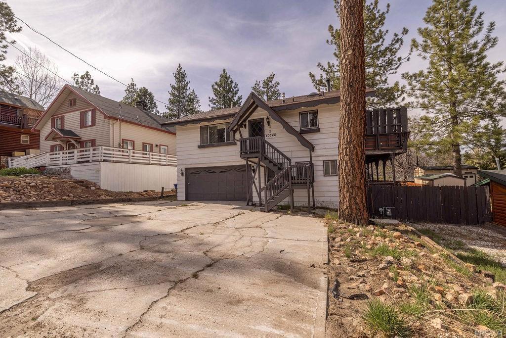 40348 Cliff Lane