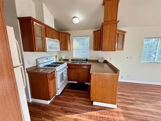 5000 Auburn Boulevard 18