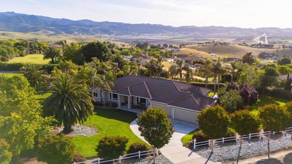 303 Taryn Court