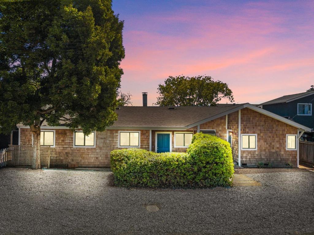 460 Rodriguez Street