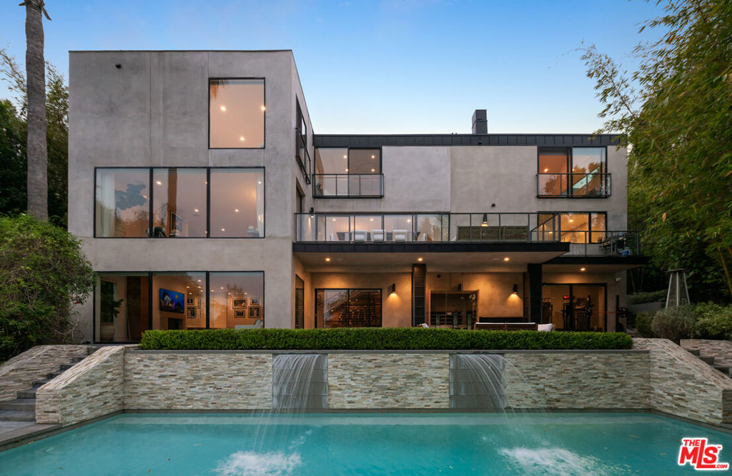 1552 Bel Air Road