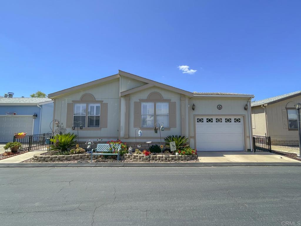 11851 Riverside Dr Spc 225