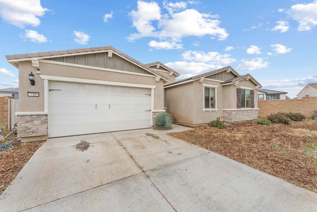 750 Green Court