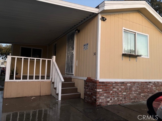 15798 Slover Ave SPC 30