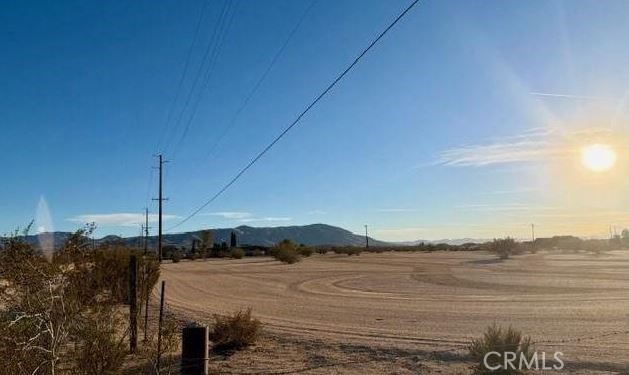 23585 Bear Valley