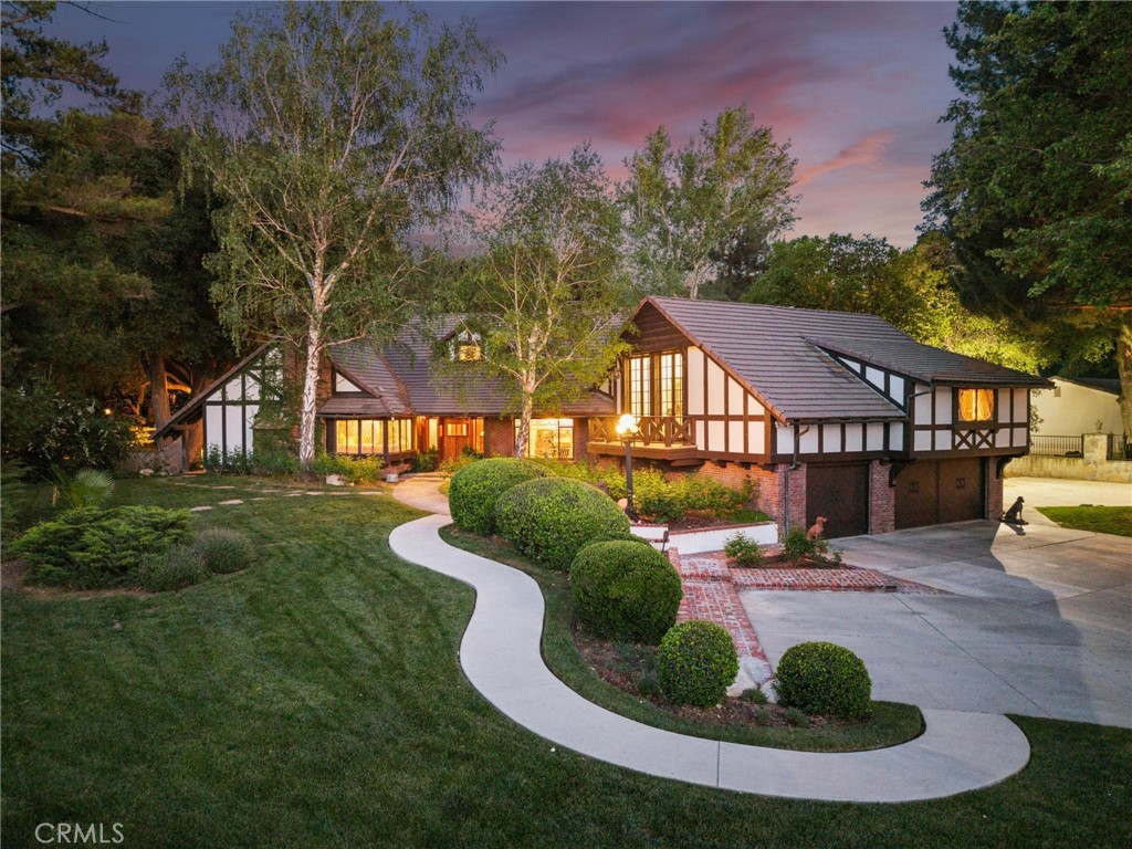 15656 Iron Canyon