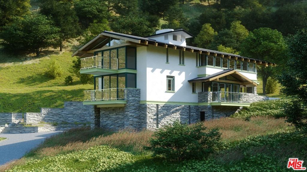 802 Old Topanga Canyon Rd