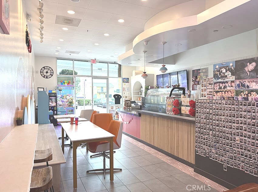 13041 Rosecrans Avenue 204