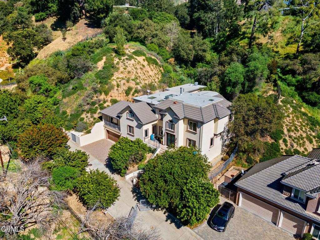 3263 New York Drive