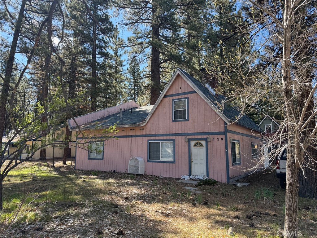 830 W Big Bear Boulevard