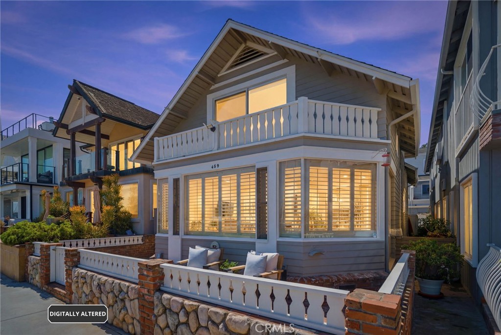 409 E Edgewater