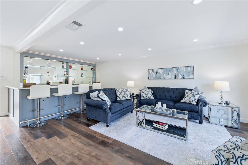 812 N Euclid