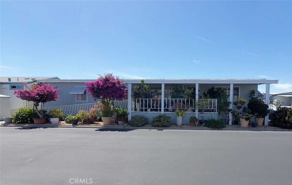 15300 Magnolia 109