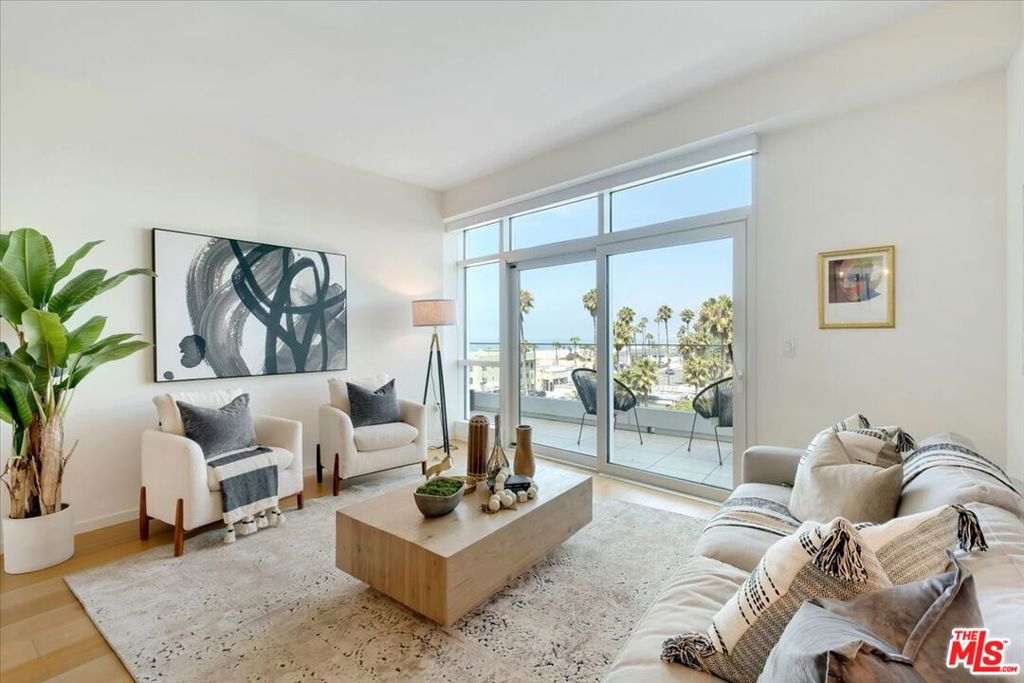 1705 Ocean Avenue 502