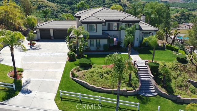 2132 Horse Trail Drive