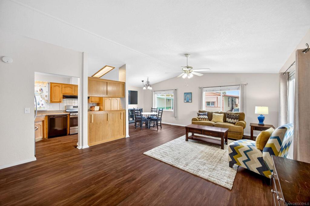 501 Anita St 154