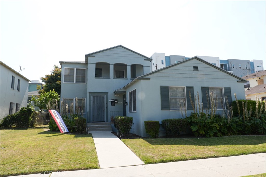 3526 Farmdale