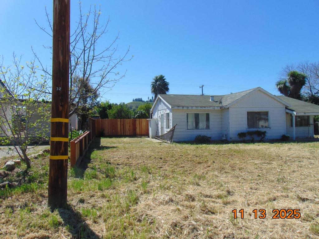 3090 Airline Highway